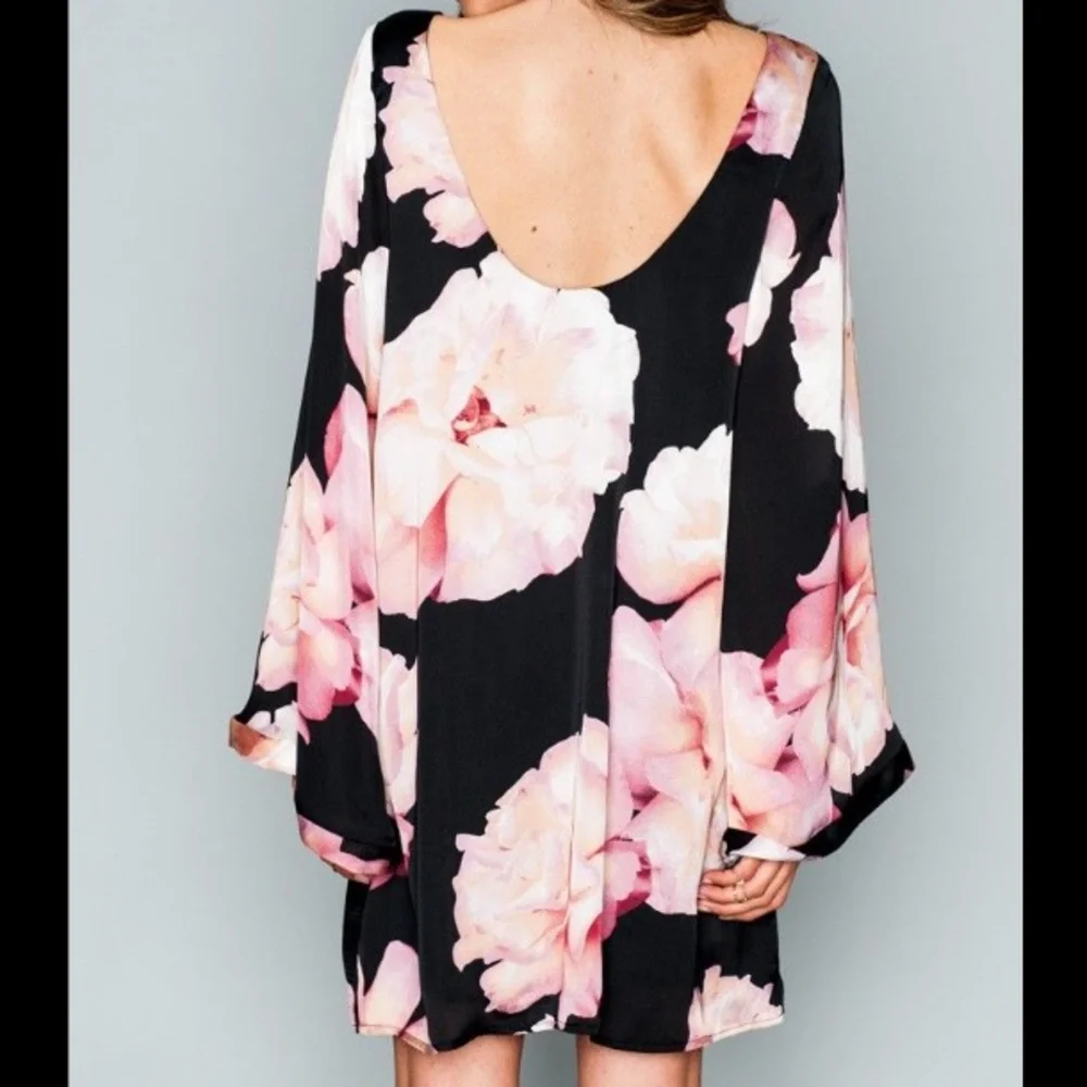 Show Me Your Mumu Bombshell Dress ~ in Final Rose - Picture 2 of 16